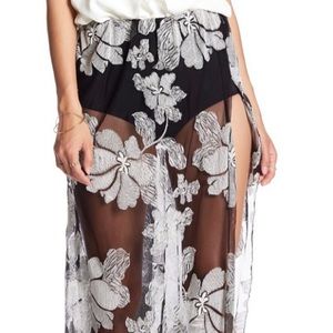 NEW✨Ooberswank:: Ivory Lace Maxi Skirt